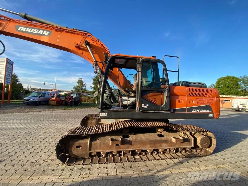 Doosan DX 255 LC-5 Гусеничные экскаваторы