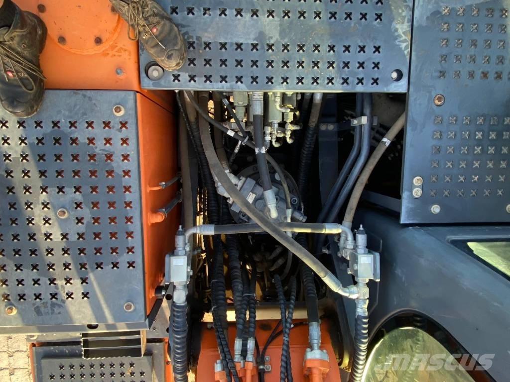 Doosan DX 255 LC-5 Гусеничные экскаваторы