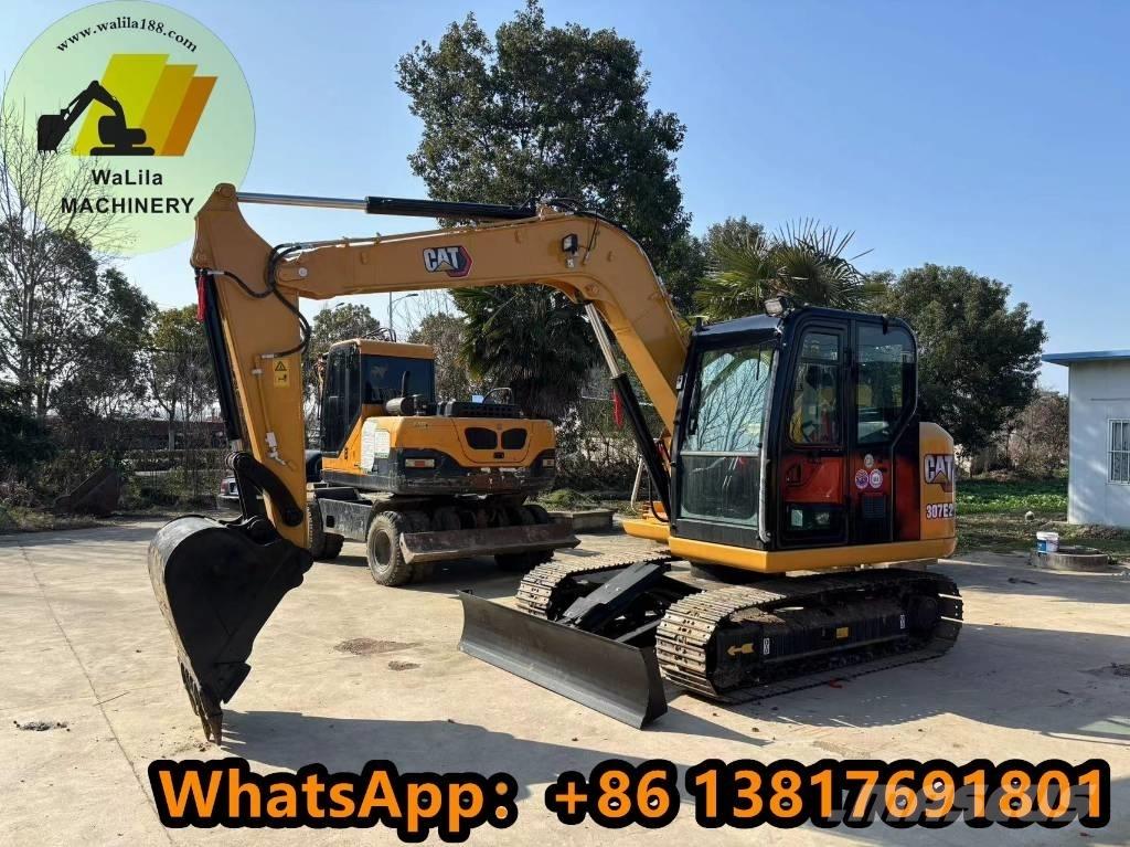 CAT 307E2 Малые экскаваторы 7т-12т