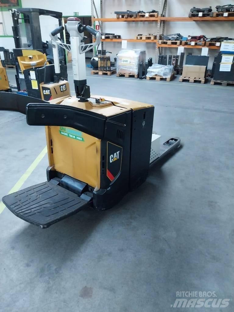 CAT NPV 20 N2 Самоходные электрические тележки