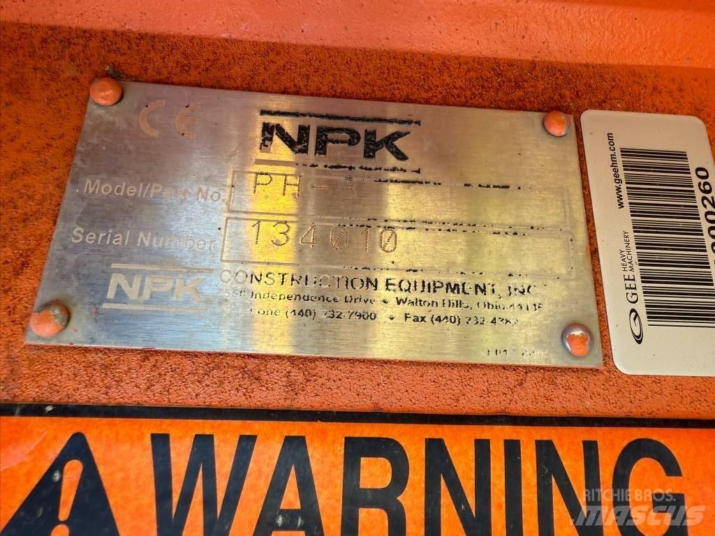 NPK PH 3 Гидромолоты