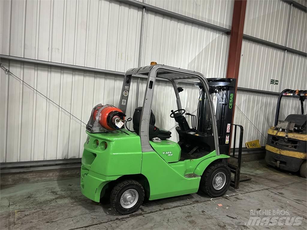 Cesab M325G Газовые погрузчики