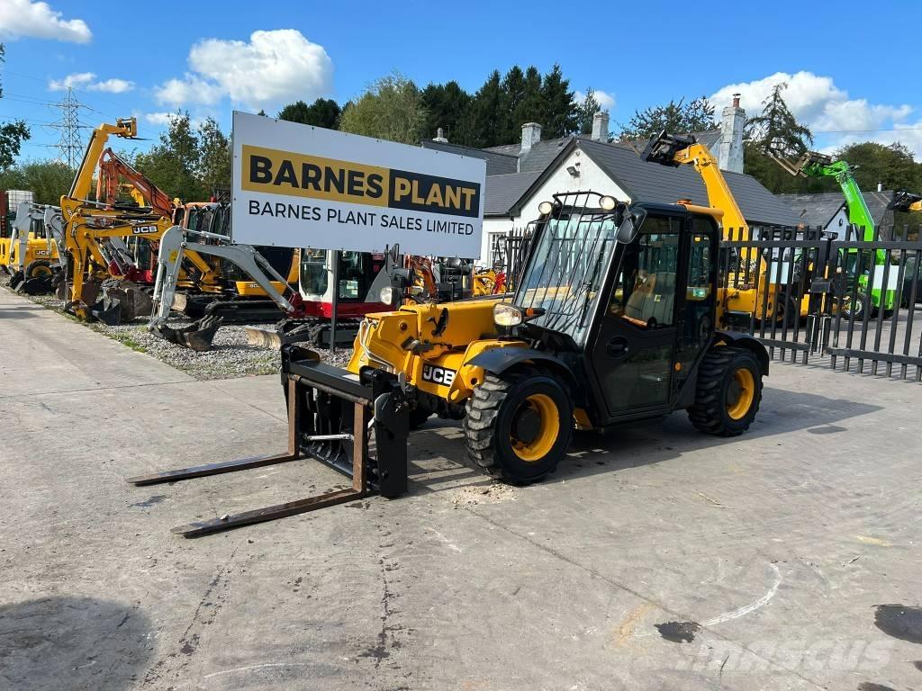 JCB 525-60 Телескопические погрузчики