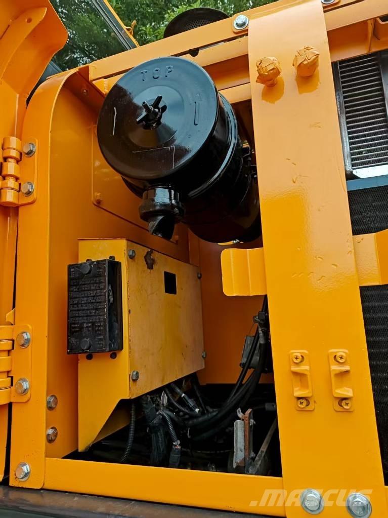 Hyundai r210w-9 Колёсные экскаваторы