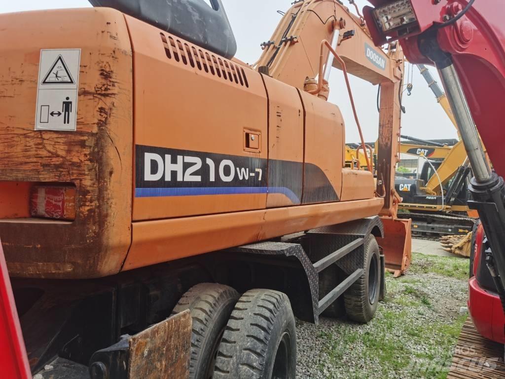 Doosan DH 210 W-7 Колёсные экскаваторы