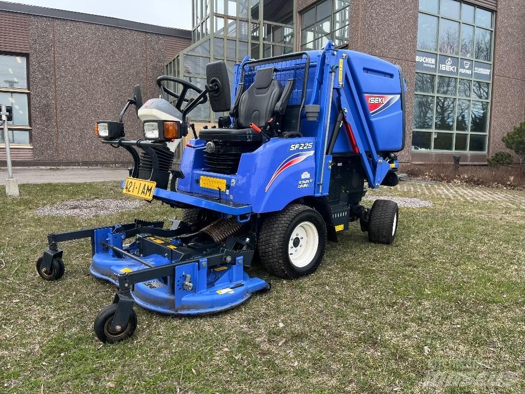 Iseki SF 225 Самоходные газонокосилки