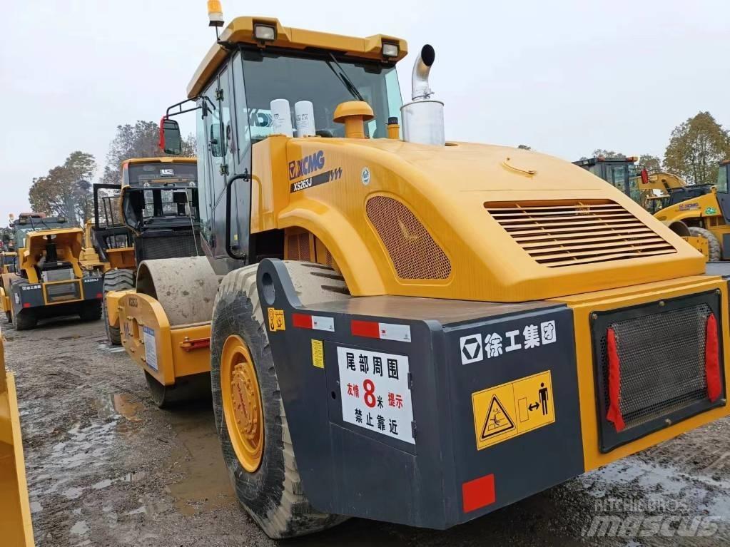 XCMG XC263J Грунтовые катки