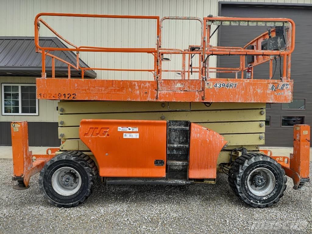 JLG 4394 RT Ножничные подъемники