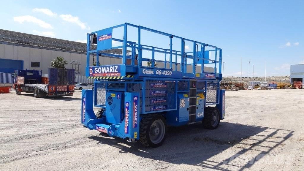 Genie GS 4390 RT Ножничные подъемники