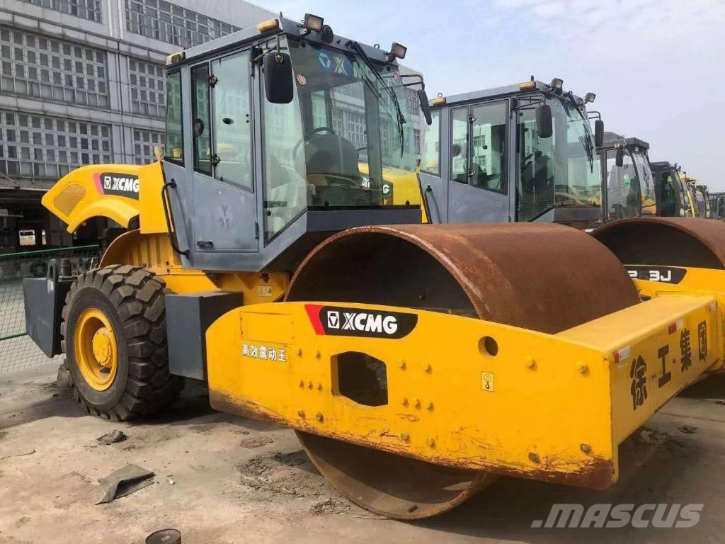 XCMG XS 223 J Грунтовые катки