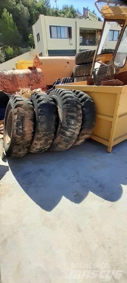 Goodyear 14.00-24 Шины и колёса