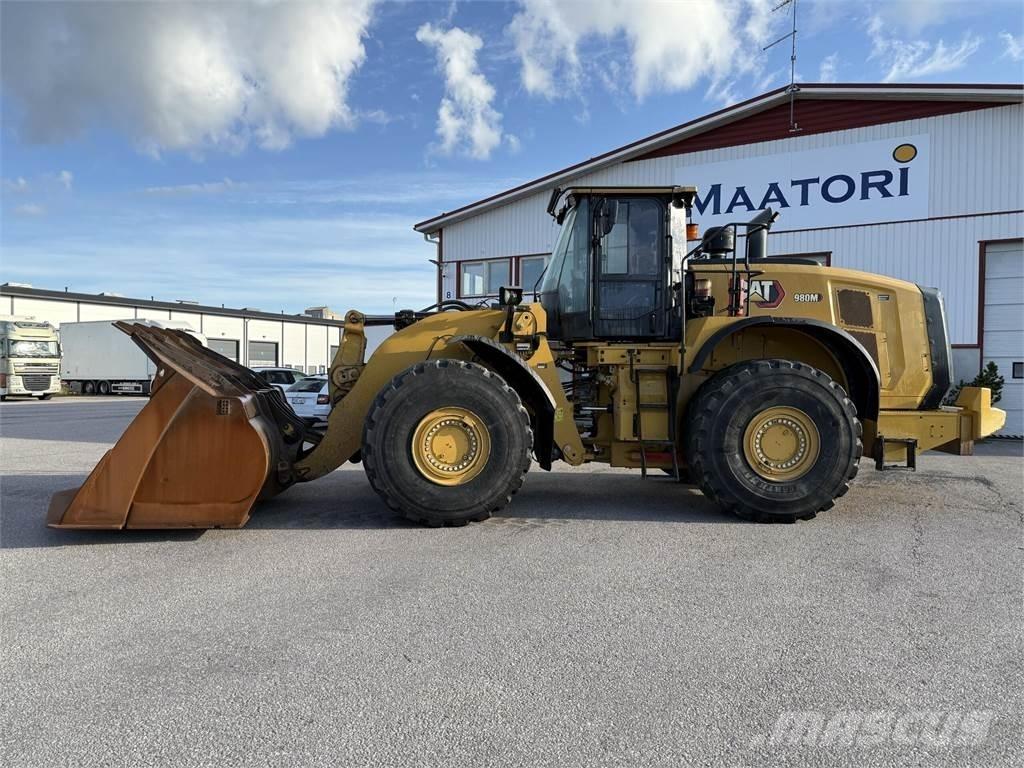 CAT 980M Фронтальные погрузчики