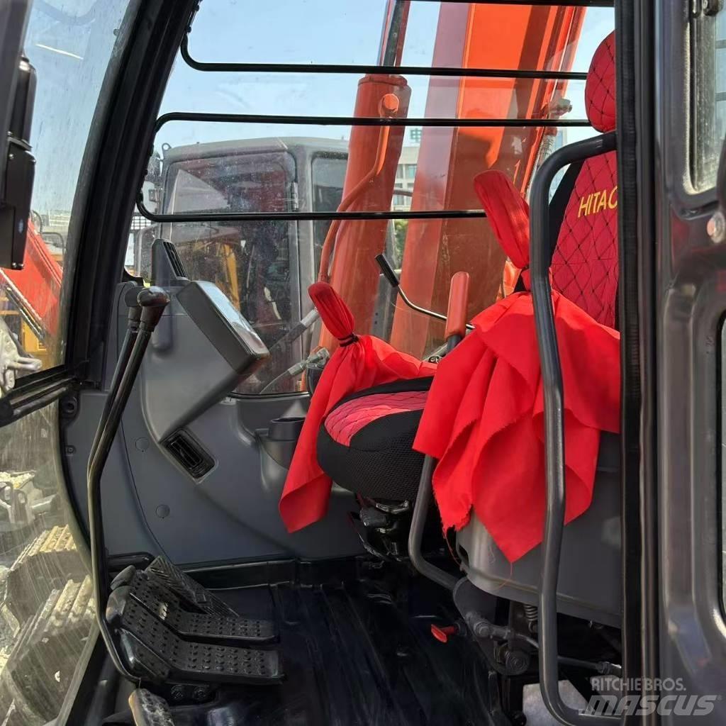 Hitachi ZX 70 Гусеничные экскаваторы