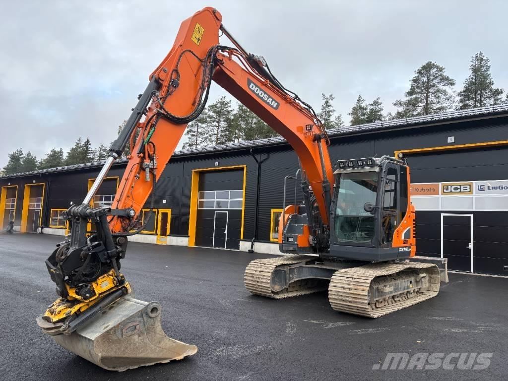 Doosan DX 140 LCR Гусеничные экскаваторы