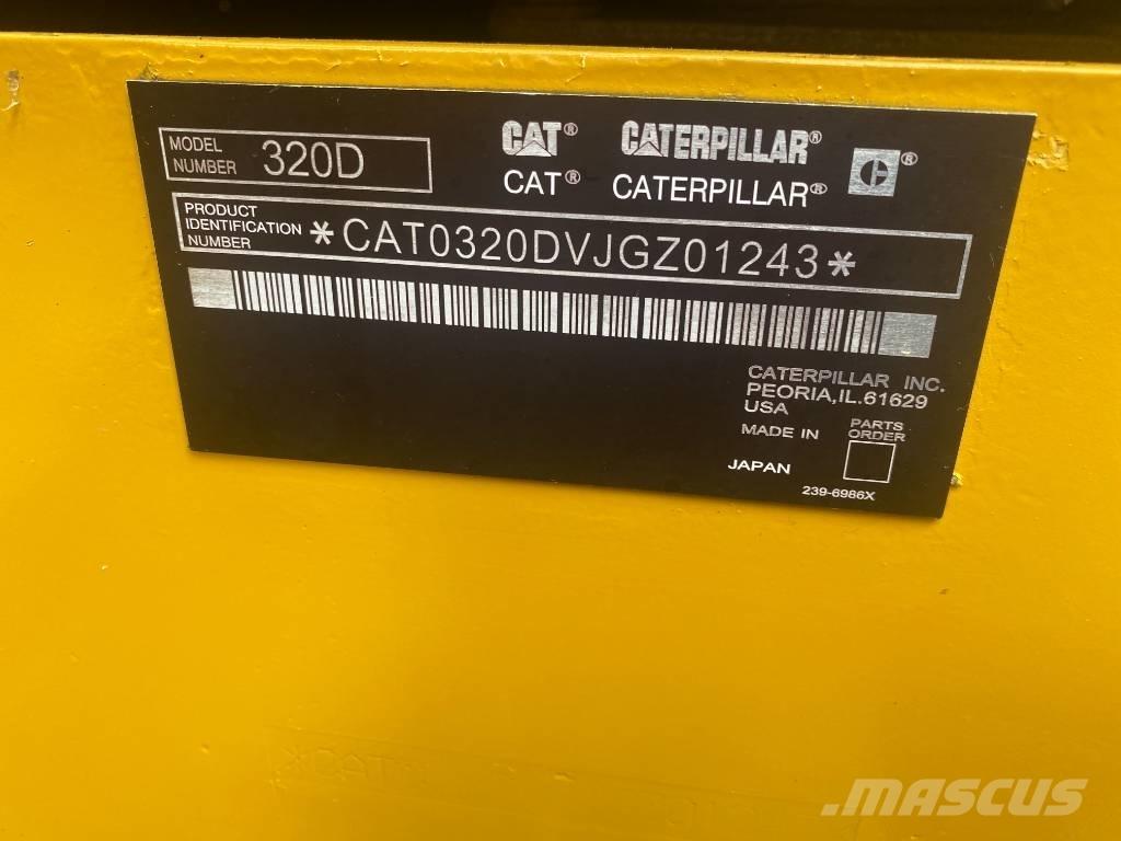 CAT 320 D Гусеничные экскаваторы