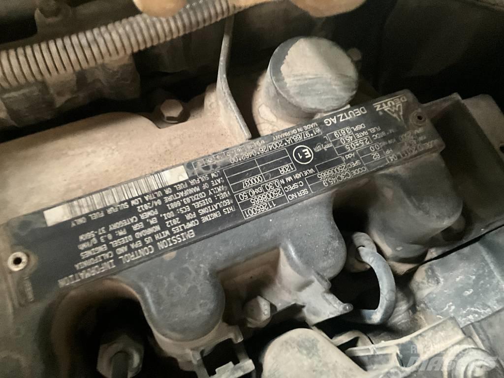 JCB 406 B Фронтальные погрузчики