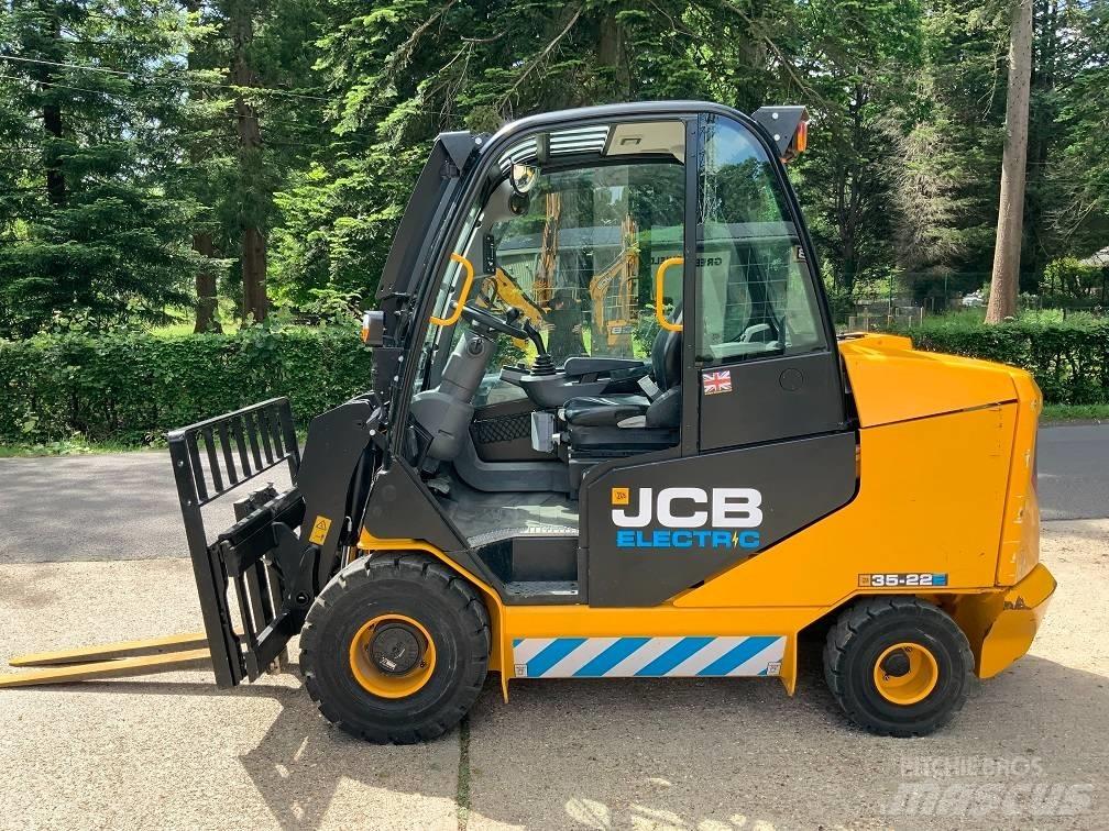 JCB TLT 35-22 E Телескопические погрузчики