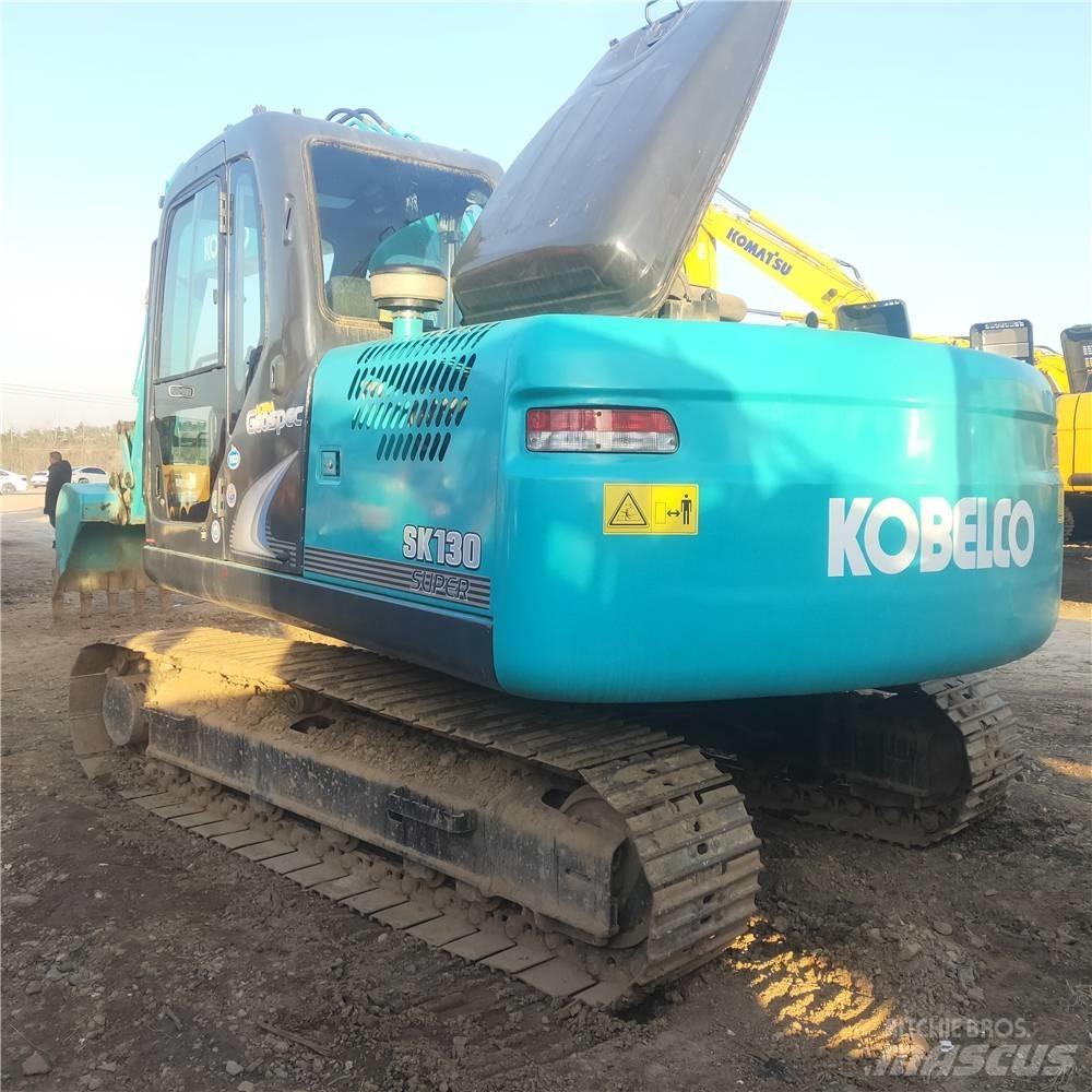 Kobelco SK 130 Гусеничные экскаваторы