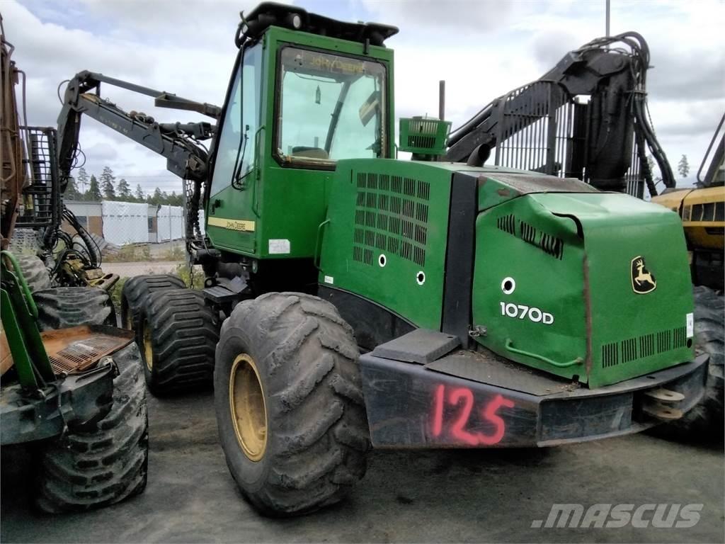 John Deere 1070 D Харвестеры