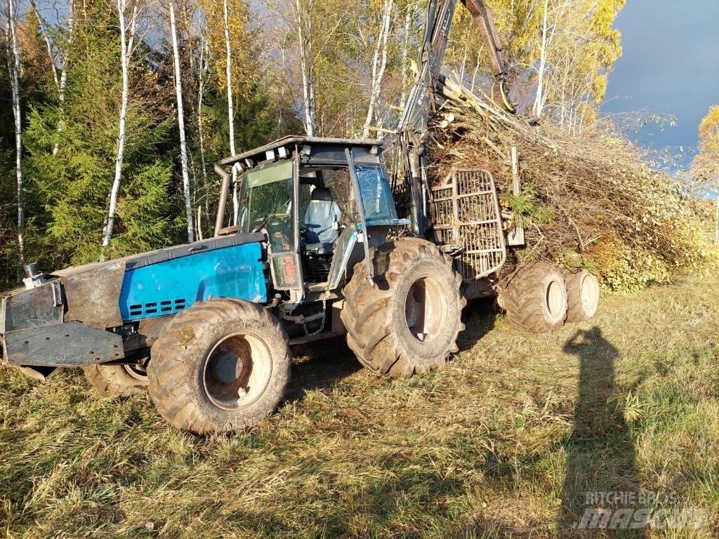 Valtra 8400 Лесохозяйственные тракторы