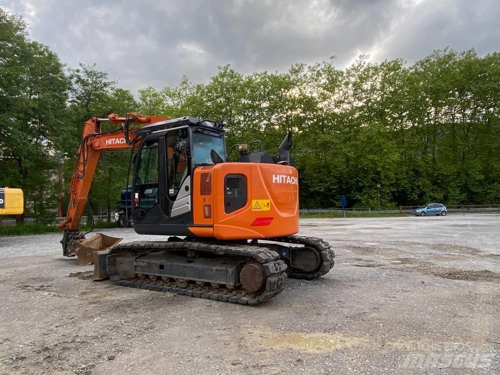Hitachi ZX 135 US-6 Гусеничные экскаваторы