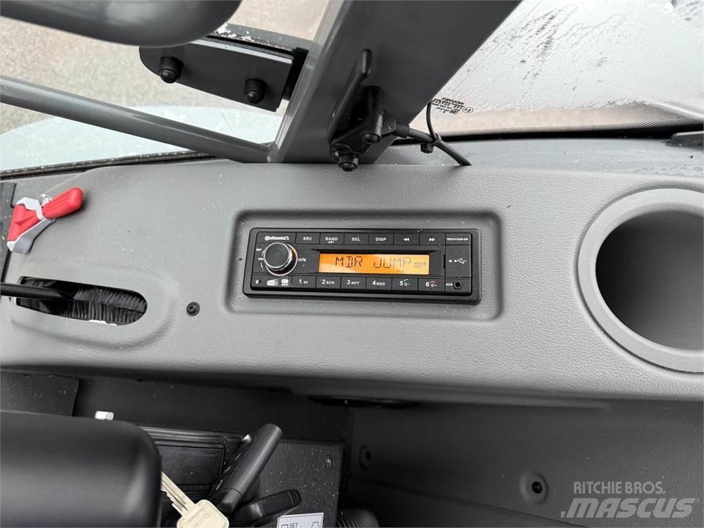 Kramer KL35.8T Фронтальные погрузчики