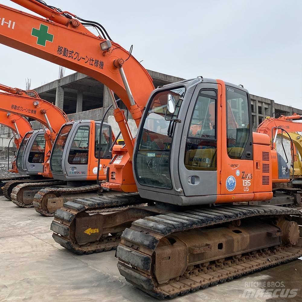 Hitachi 135 Гусеничные экскаваторы