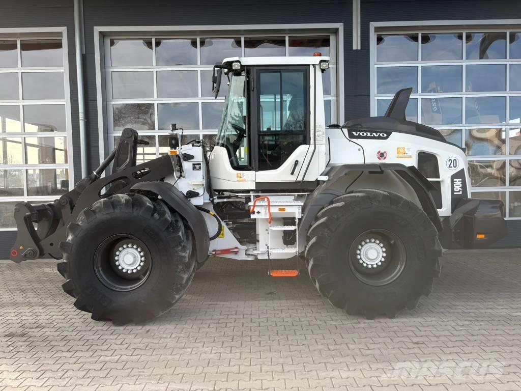 Volvo L90H Agri Фронтальные погрузчики