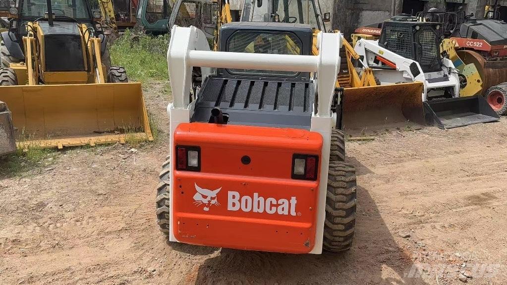 Bobcat S 300 Мини-погрузчики