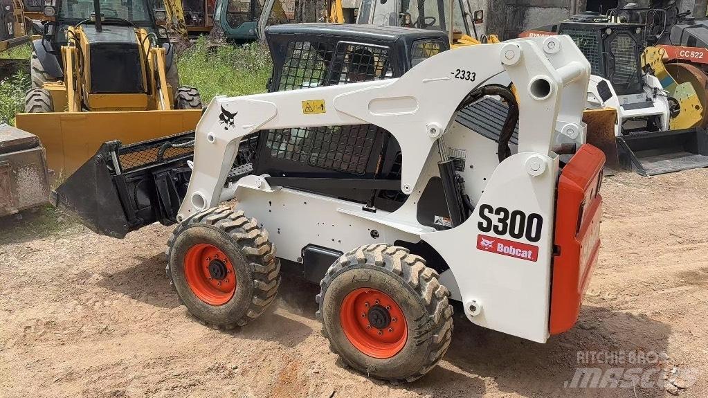 Bobcat S 300 Мини-погрузчики