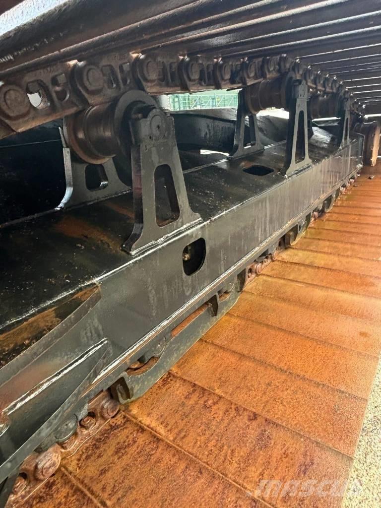 Hitachi ZX130LCN-6 Гусеничные экскаваторы