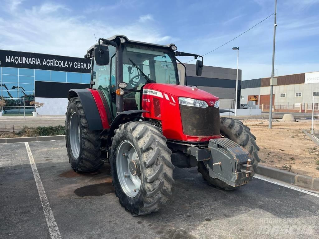 Massey Ferguson 5711 Трактора
