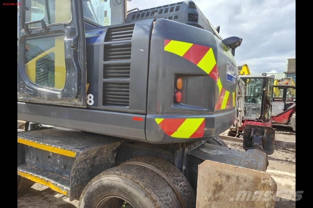 Komatsu PW 148-8 Колёсные экскаваторы