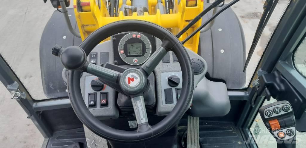 Wacker Neuson WL 52 Фронтальные погрузчики