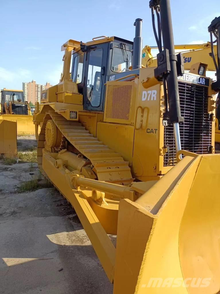 CAT D7R Грейдеры