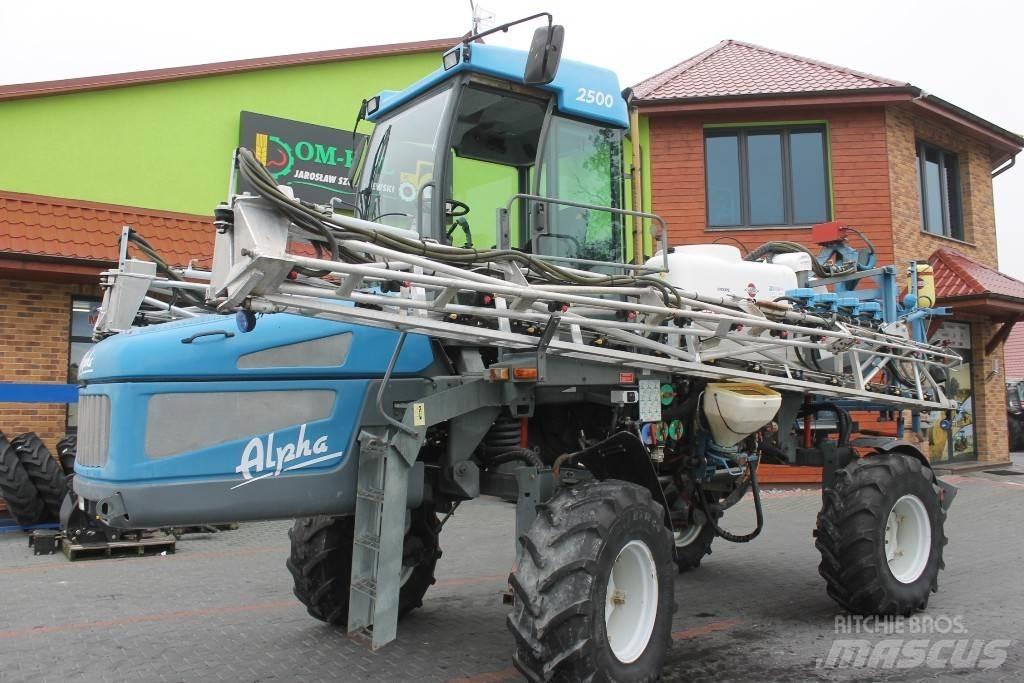 Evrard Alpha 2500 Самоходные опрыскиватели