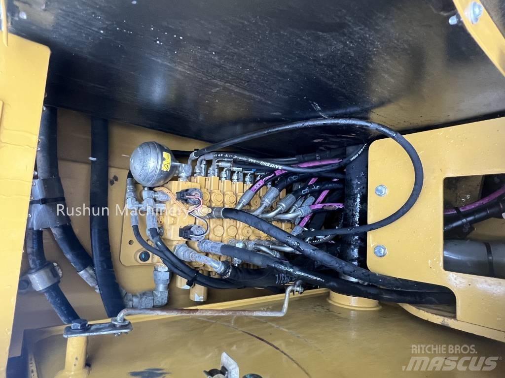 CAT CAT305.5E2 Гусеничные экскаваторы