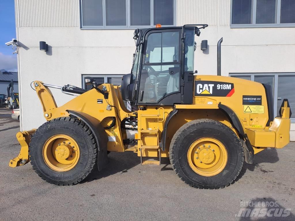 CAT 918 M Фронтальные погрузчики