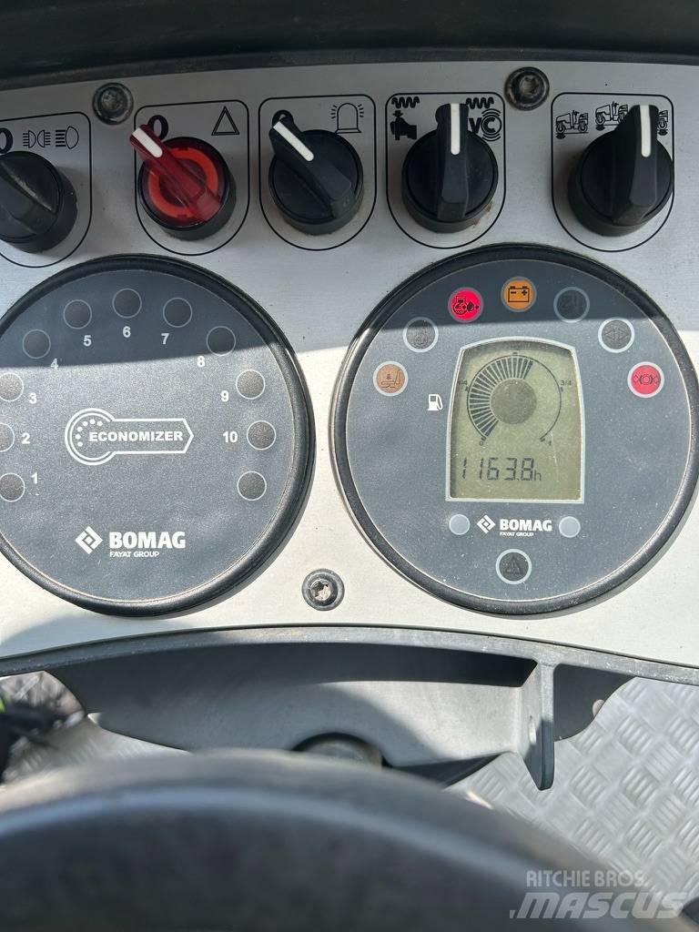 Bomag BW 120 AD-5 Катки тротуарные