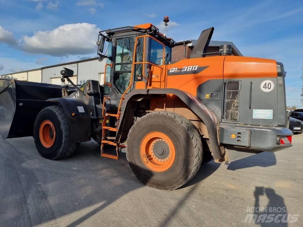 Doosan DL 380-7 Фронтальные погрузчики