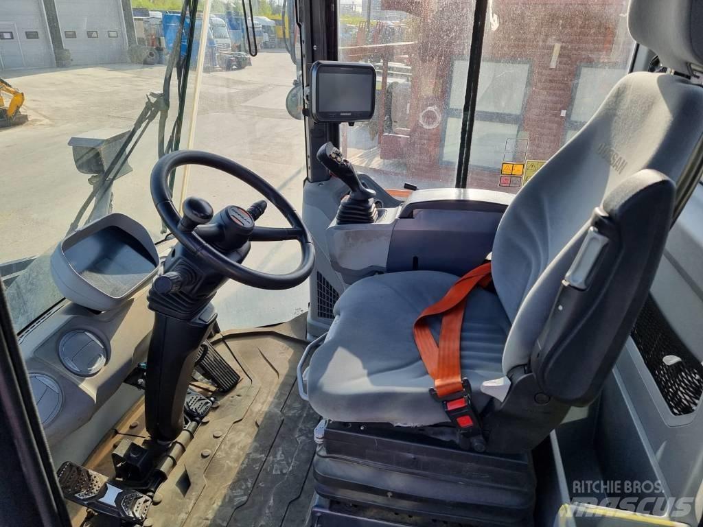 Doosan DL 380-7 Фронтальные погрузчики