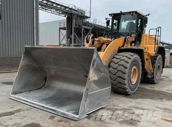 Hyundai HL 980 Фронтальные погрузчики