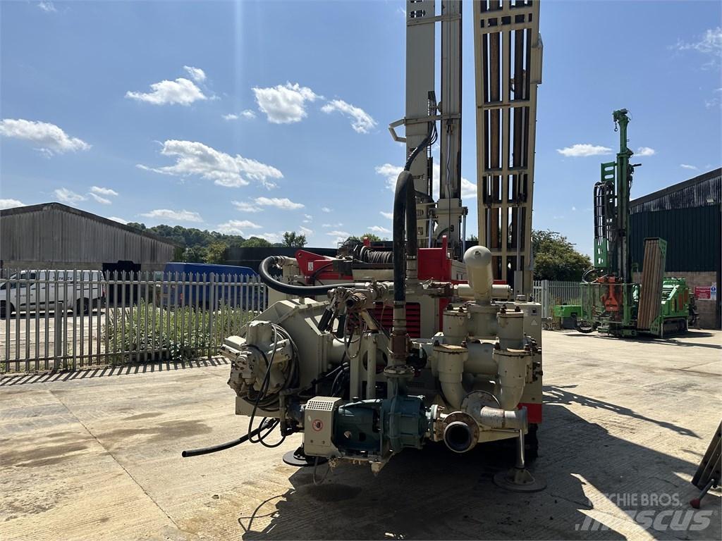 Comacchio 900HT Буровые вышки