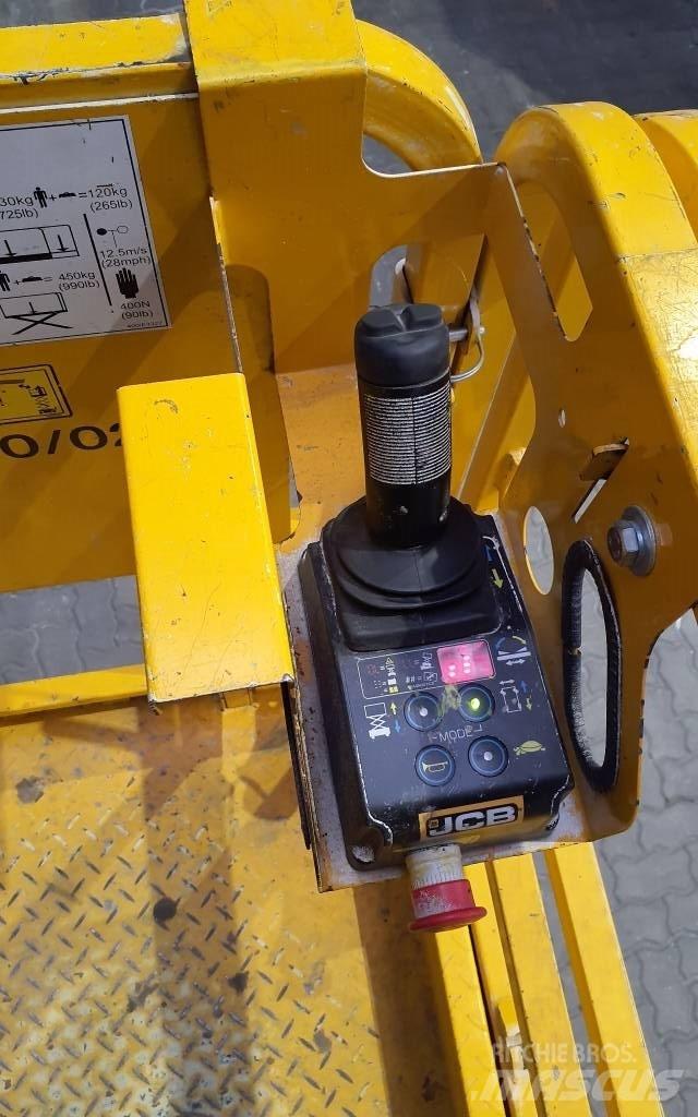 JCB S2646E (02316) Ножничные подъемники