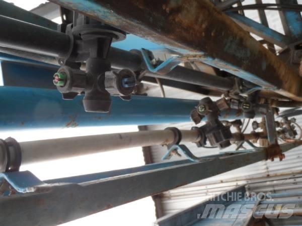 Berthoud Alba 2200 Прицепные опрыскиватели