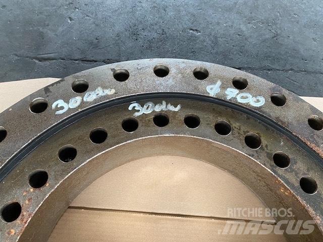 Astra bearing 700 mm Оси