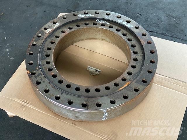 Astra bearing 700 mm Оси