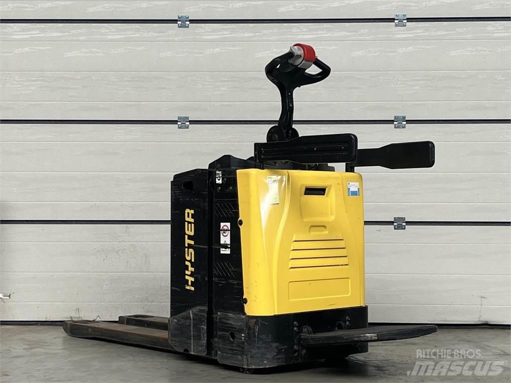 Hyster P2.0S Ручные электрические тележки