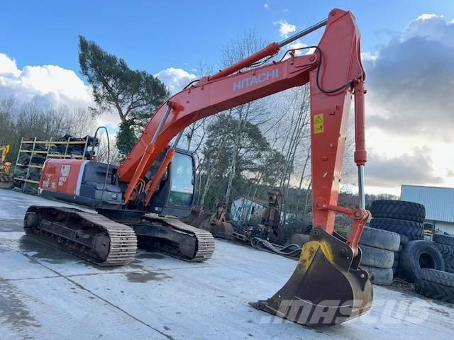 Hitachi ZX 210 LC-3 Гусеничные экскаваторы