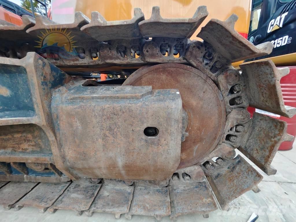 Komatsu PC 460-8 Гусеничные экскаваторы